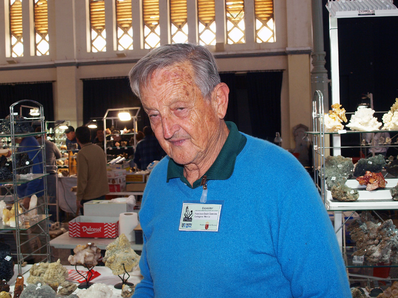 Stand de: Francisco Espín Grancha. XXVI Feria de Minerales y Fósiles