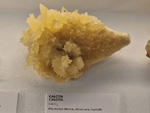 Exposición Tesoros de la Tierra. Minerales de la Comunidad Valenciana. Colección Juan Miguel Casanova Onrubia